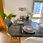 Loft Industriel A Cote De La Defense Daire