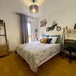 Daire Loft Industriel A Cote De La Defense Nanterre