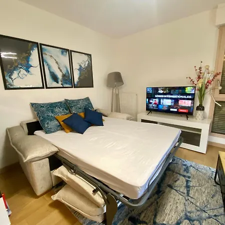Loft Industriel A Cote De La Defense Daire Nanterre